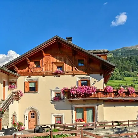 Casa Caste *