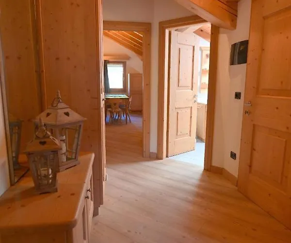 Casa Caste Nyaraló *