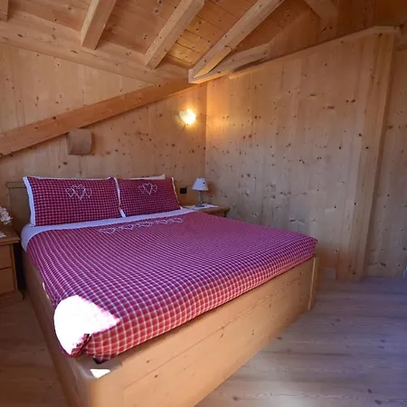 Nyaraló Casa Caste *