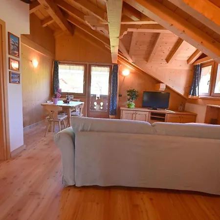 Casa Caste *