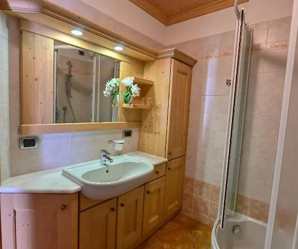 Casa Caste Holiday home *